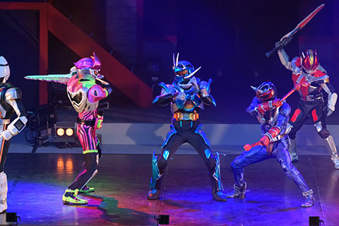 仮面ライダースーパーライブのあらすじa